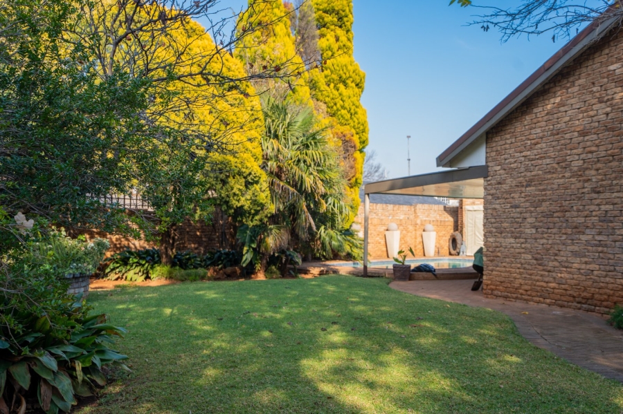 3 Bedroom Property for Sale in Flamwood North West